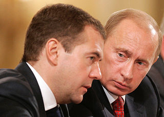 Medwedjew und Putin - Bildquelle: Wikipedia / Dmitry Medvedev