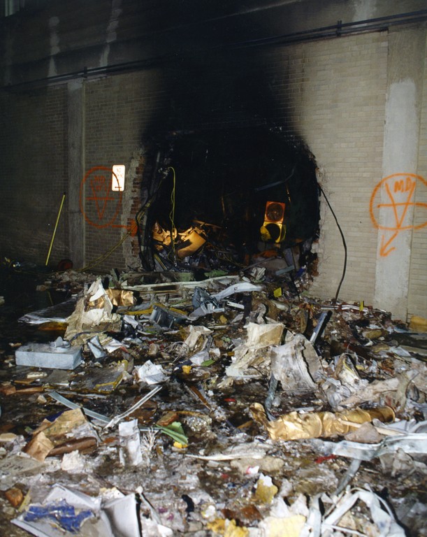 9-11 Pentagon Exterior 4 - Bildquelle: https://vault.fbi.gov